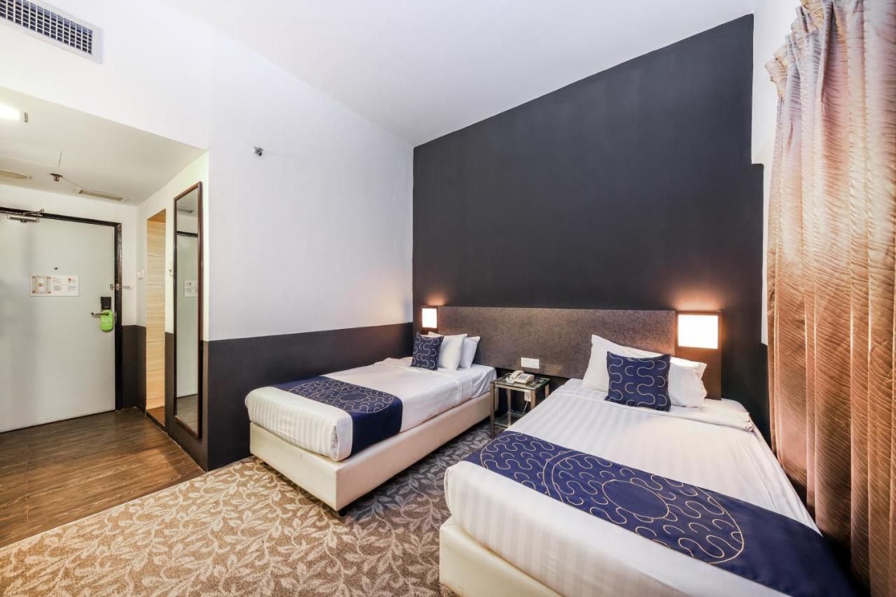 Oyo Capital O 89357 Unicorn Hotel Seri Kembangan Eksteriør billede