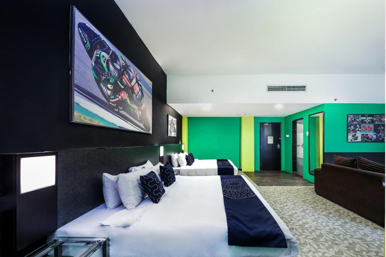 Oyo Capital O 89357 Unicorn Hotel Seri Kembangan Eksteriør billede
