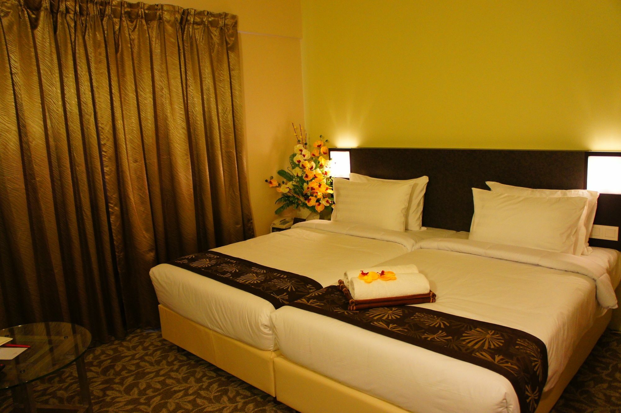 Oyo Capital O 89357 Unicorn Hotel Seri Kembangan Eksteriør billede